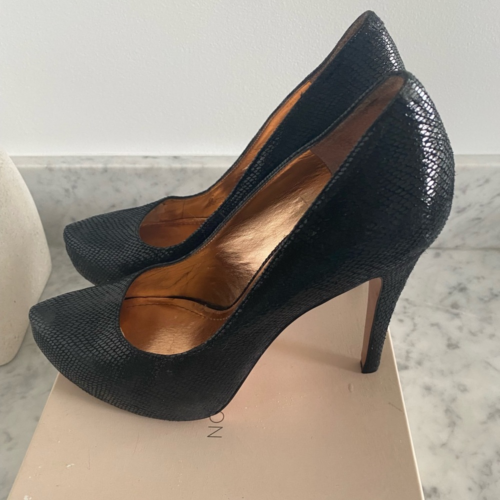 BCBG black platform heels
